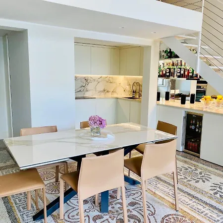 Tatil Evi Bertoni Terrazzo - By Lovecomo *